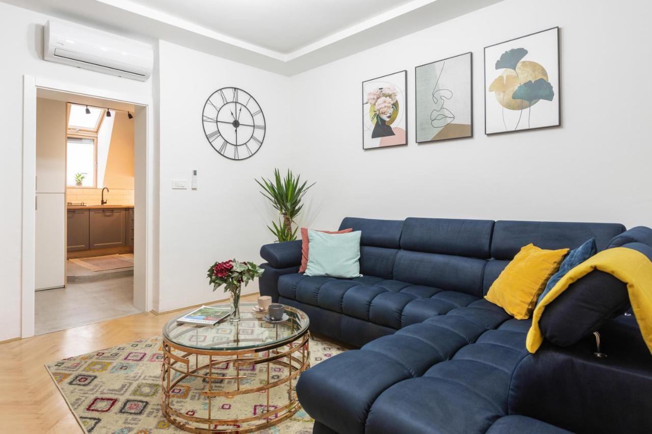 شقة Design 1Bdr Loft Near Kvaternik Square زغرب المظهر الخارجي الصورة
