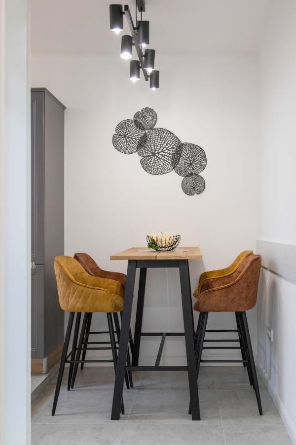 شقة Design 1Bdr Loft Near Kvaternik Square زغرب المظهر الخارجي الصورة